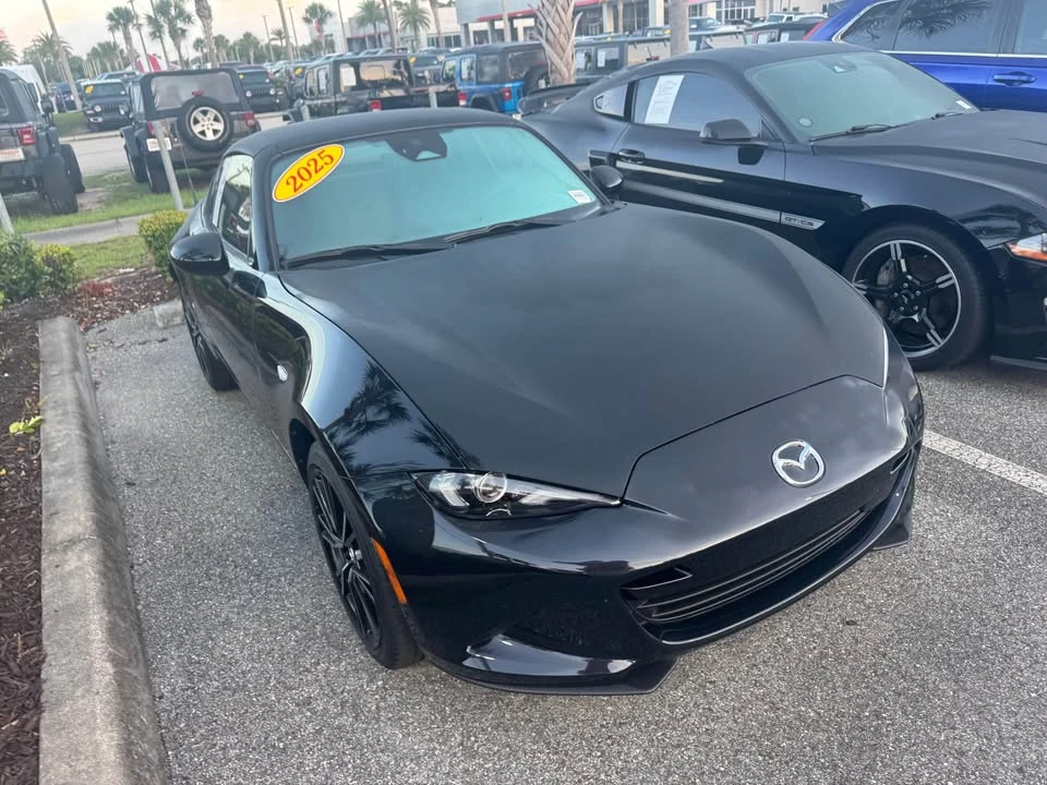 2025 Mazda ND MX-5 Miata - Image 3 of 4