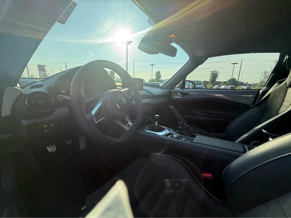 2025 Mazda ND MX-5 Miata - Image 7 of 10