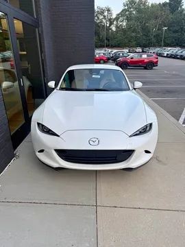 2025 Mazda MAZDA MX-5 Miata RF