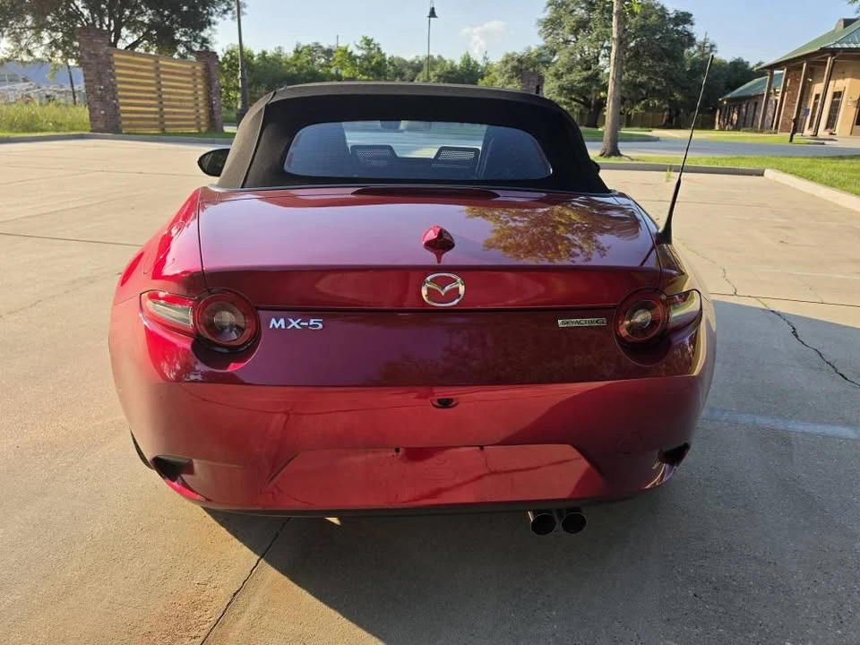 2025 Mazda ND MX-5 Miata - Image 4 of 9