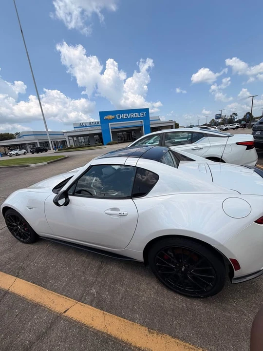 2025 Mazda ND MX-5 Miata - Image 5 of 5