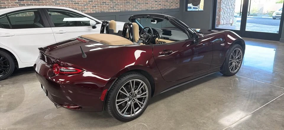 2025 Mazda ND MX-5 Miata - Image 3 of 8