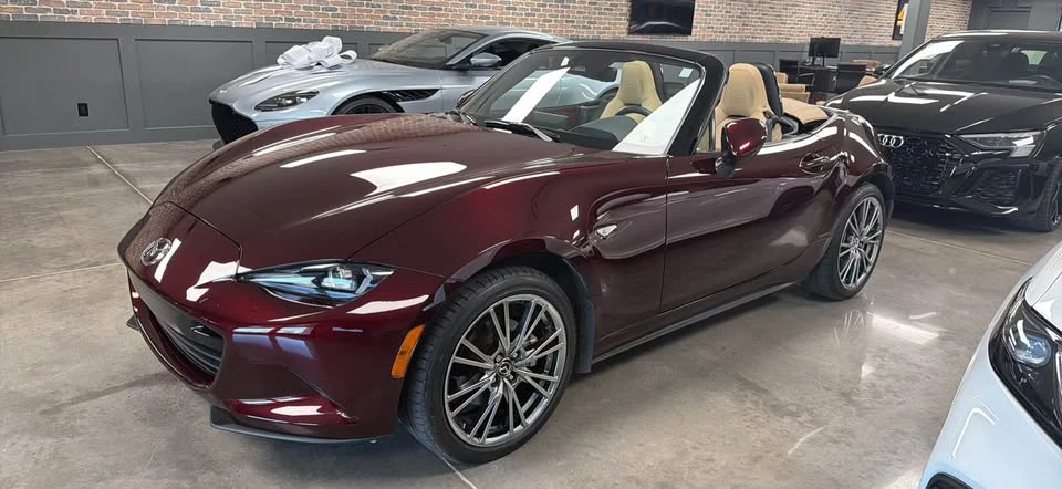 2025 Mazda ND MX-5 Miata - Image 6 of 8