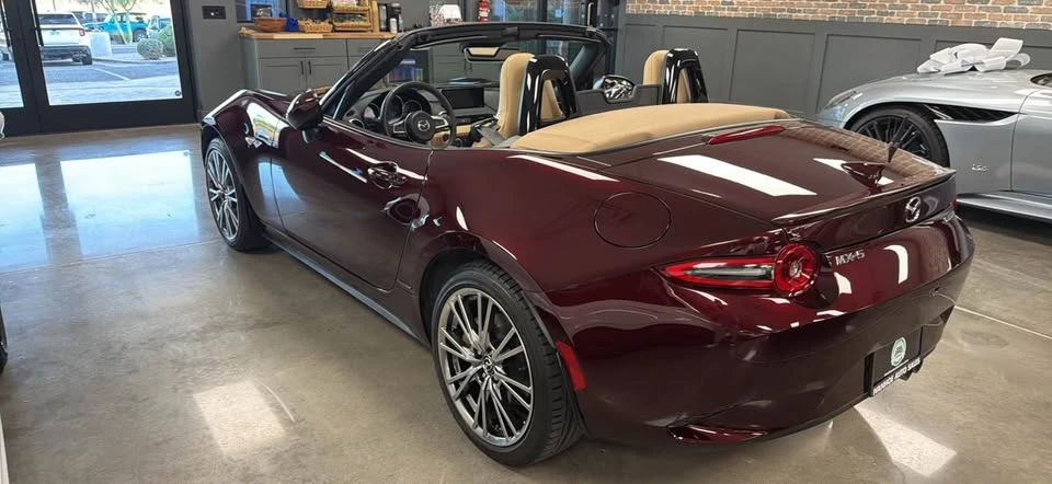 2025 Mazda ND MX-5 Miata - Image 5 of 8