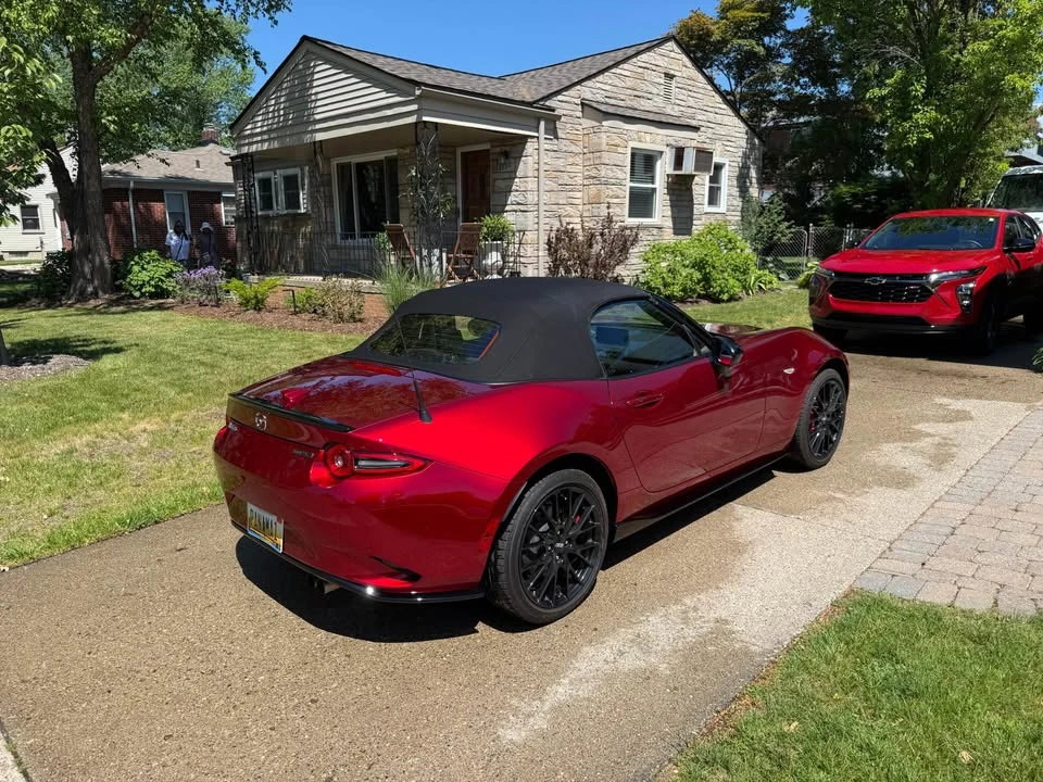 2025 Mazda ND MX-5 Miata - Image 7 of 14