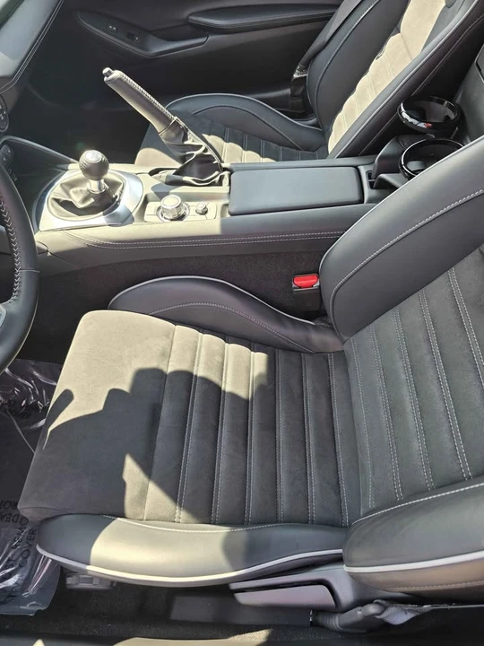 2025 Mazda ND MX-5 Miata - Image 14 of 14