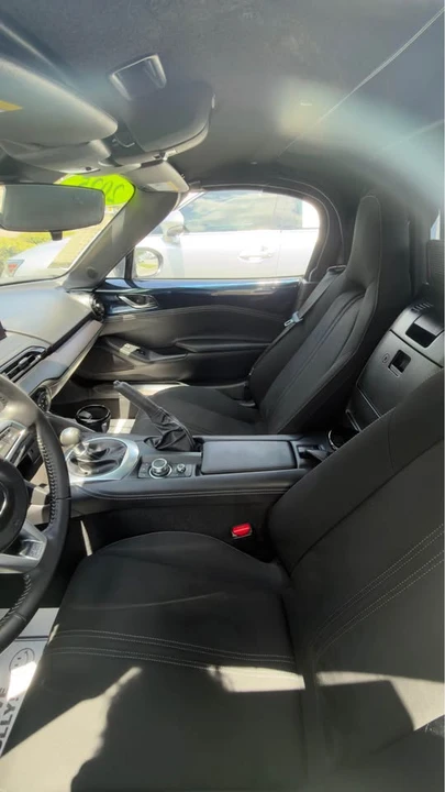 2025 Mazda ND MX-5 Miata - Image 4 of 7