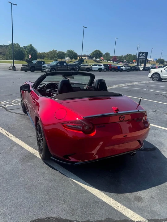 2025 Mazda ND MX-5 Miata - Image 4 of 13