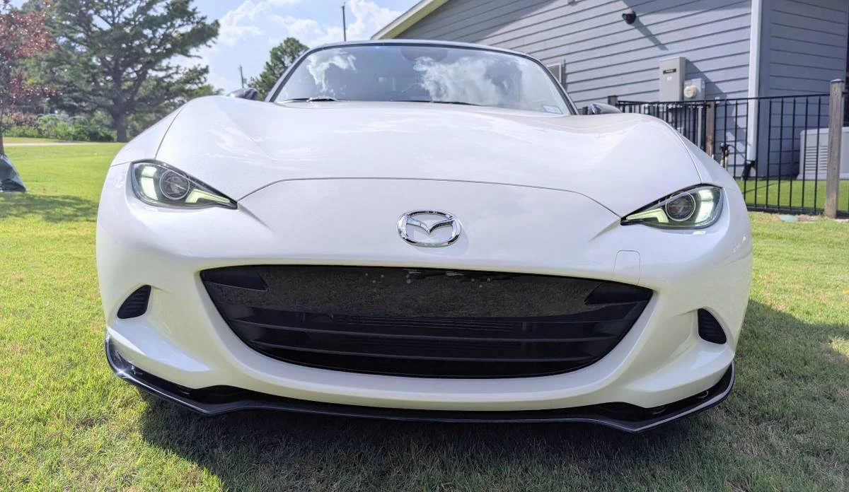2025 Mazda ND MX-5 Miata - Image 2 of 21