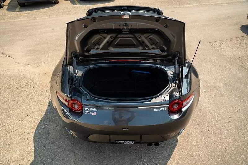 2025 Mazda ND MX-5 Miata - Image 10 of 19