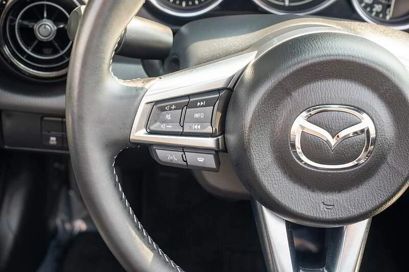 2025 Mazda ND MX-5 Miata - Image 16 of 19