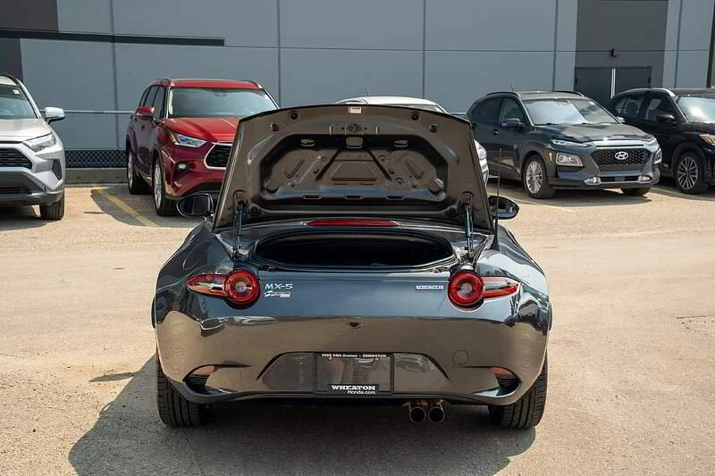 2025 Mazda ND MX-5 Miata - Image 9 of 19