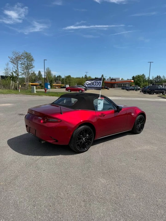 2025 Mazda ND MX-5 Miata - Image 3 of 9