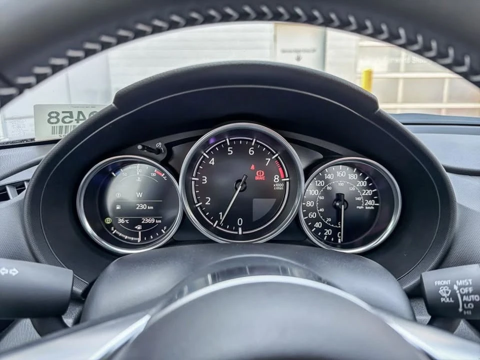 2025 Mazda ND MX-5 Miata - Image 10 of 18