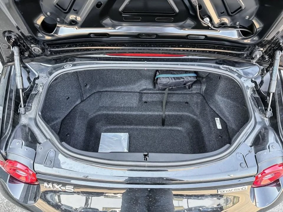 2025 Mazda ND MX-5 Miata - Image 7 of 18
