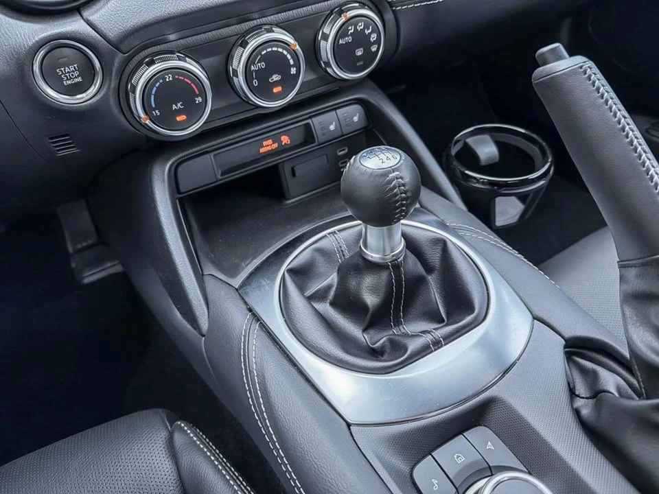 2025 Mazda ND MX-5 Miata - Image 13 of 18