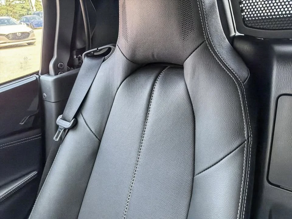 2025 Mazda ND MX-5 Miata - Image 15 of 18