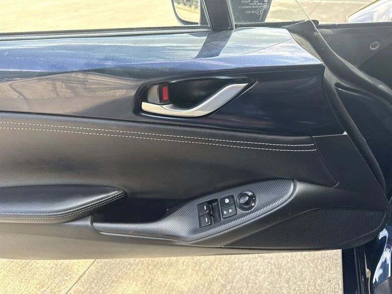 2025 Mazda ND MX-5 Miata - Image 11 of 20