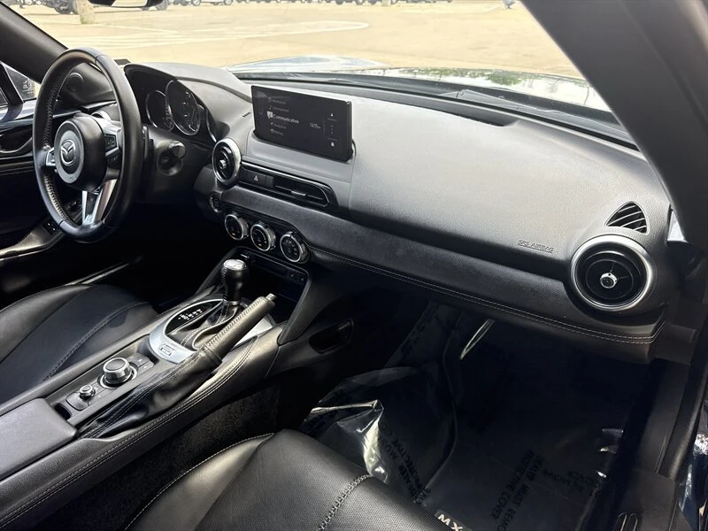 2025 Mazda ND MX-5 Miata - Image 19 of 20