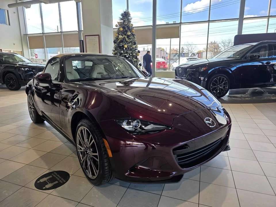 2025 Mazda ND MX-5 Miata - Image 2 of 9