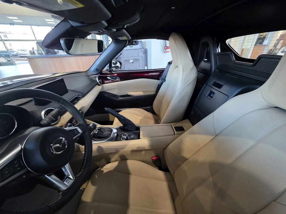 2025 Mazda ND MX-5 Miata - Image 6 of 9