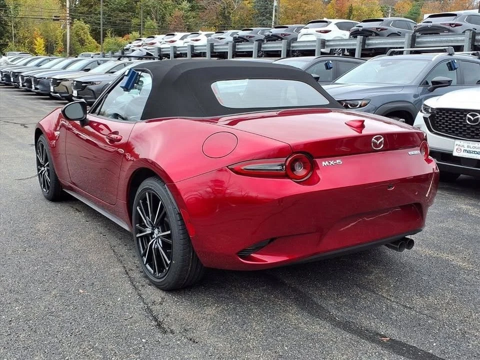 2025 Mazda ND MX-5 Miata - Image 5 of 10