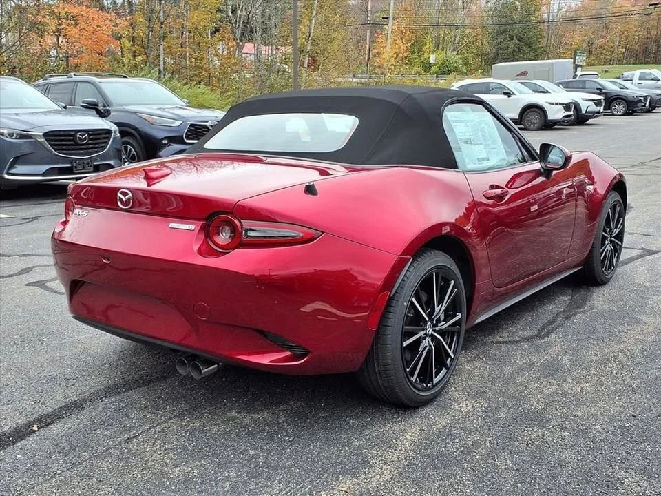 2025 Mazda ND MX-5 Miata - Image 4 of 10