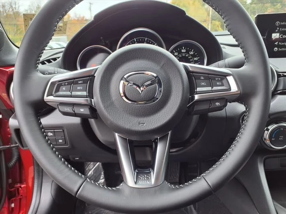 2025 Mazda ND MX-5 Miata - Image 6 of 10