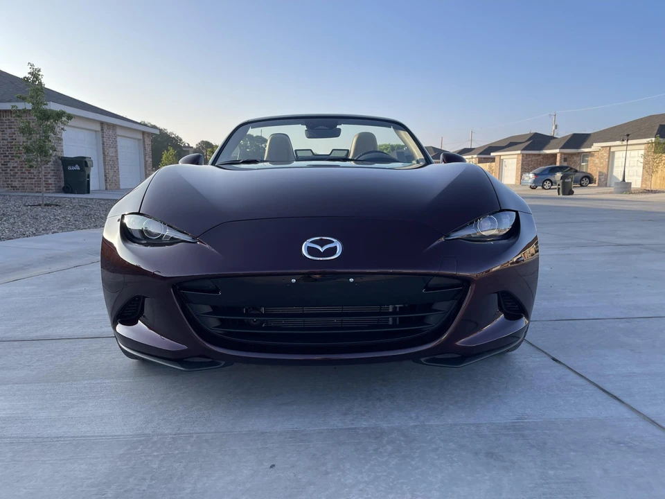 2025 Mazda ND MX-5 Miata - Image 2 of 31
