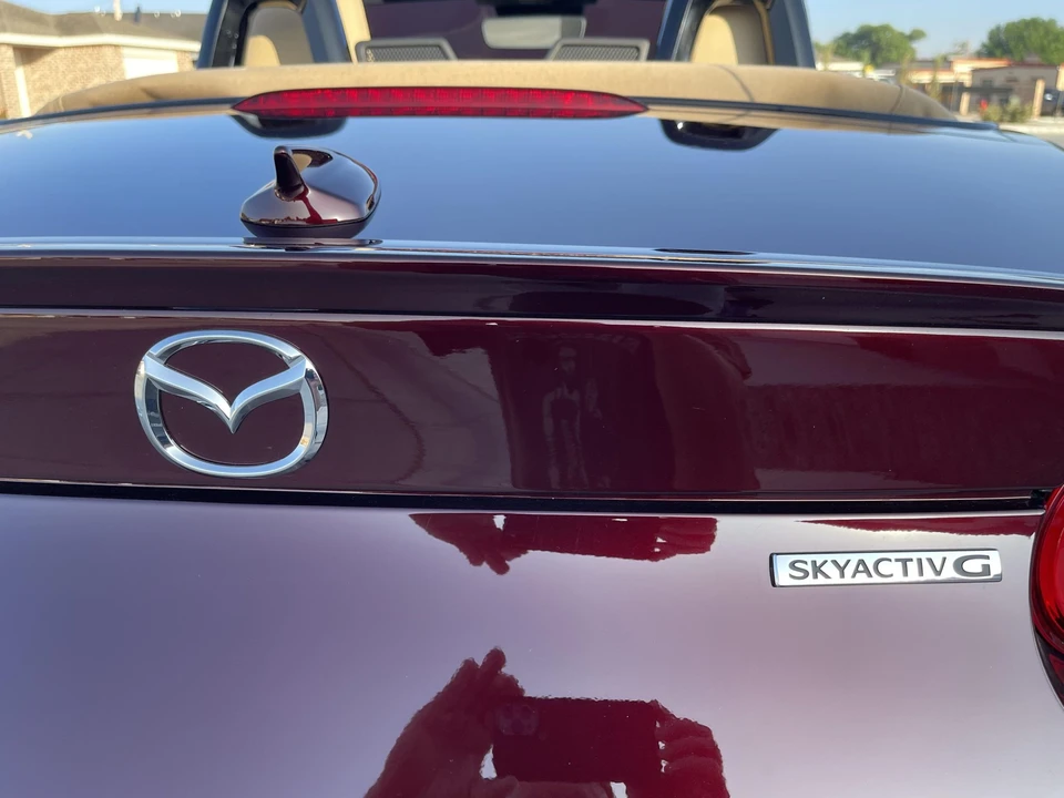 2025 Mazda ND MX-5 Miata - Image 28 of 31