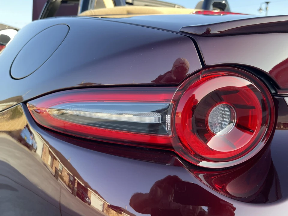 2025 Mazda ND MX-5 Miata - Image 26 of 31