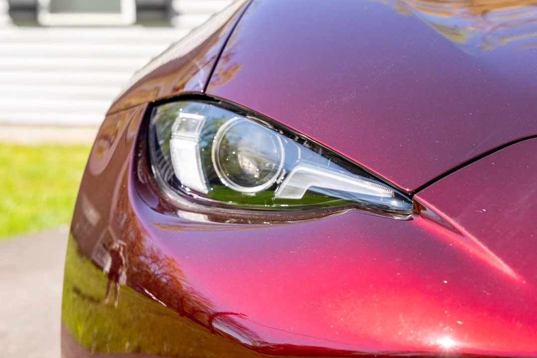 2025 Mazda ND MX-5 Miata - Image 28 of 31
