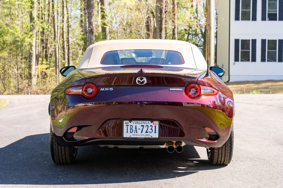 2025 Mazda ND MX-5 Miata - Image 5 of 31