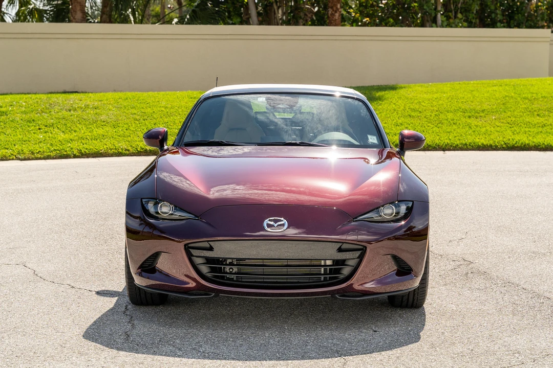 2025 Mazda ND MX-5 Miata - Image 6 of 31
