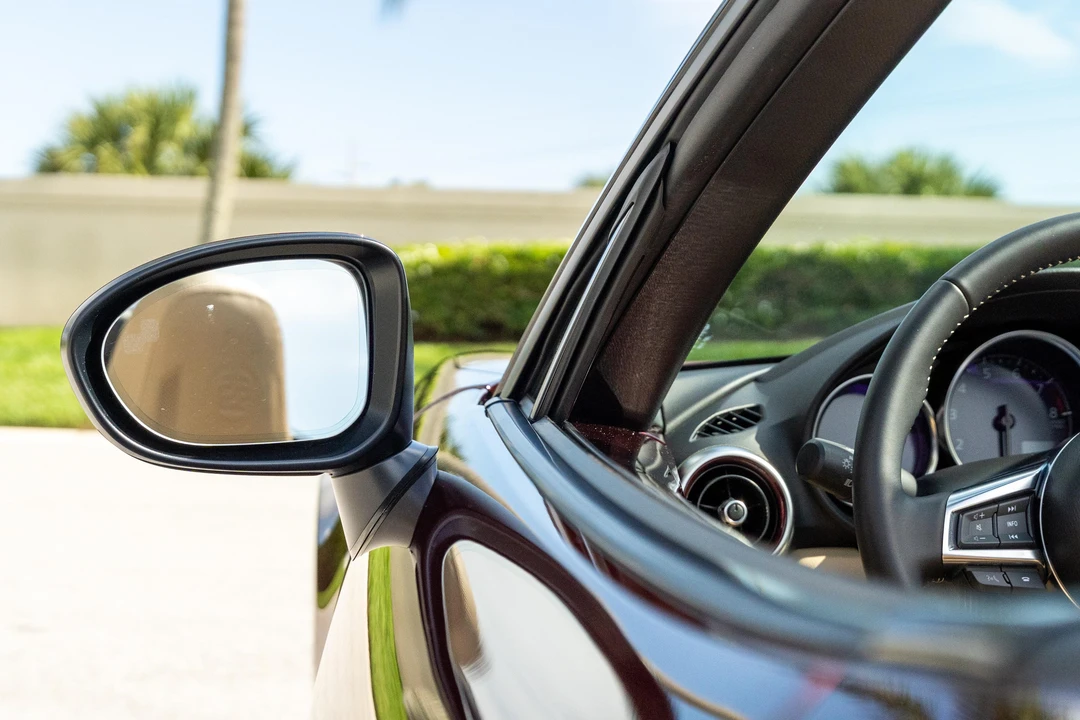 2025 Mazda ND MX-5 Miata - Image 29 of 31