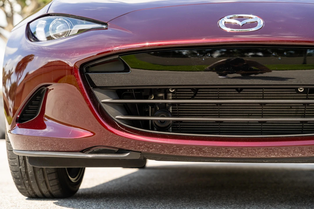 2025 Mazda ND MX-5 Miata - Image 19 of 31