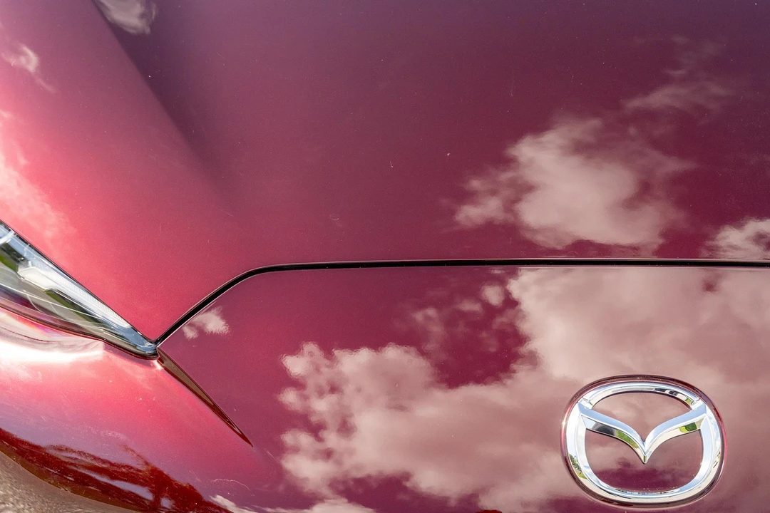 2025 Mazda ND MX-5 Miata - Image 20 of 31