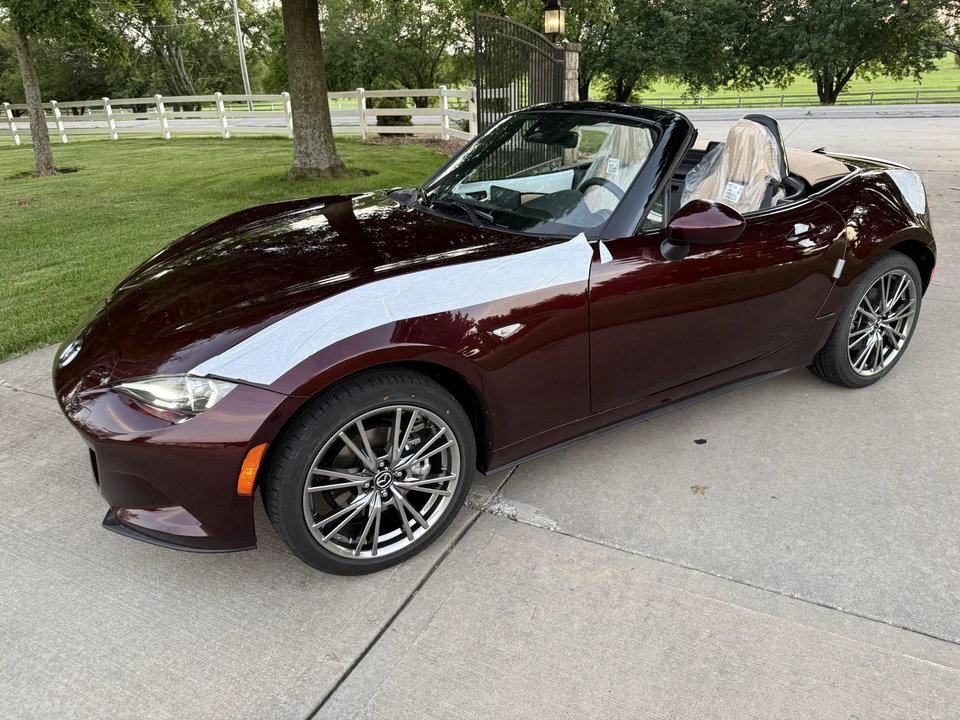 2025 Mazda ND MX-5 Miata - Image 2 of 31