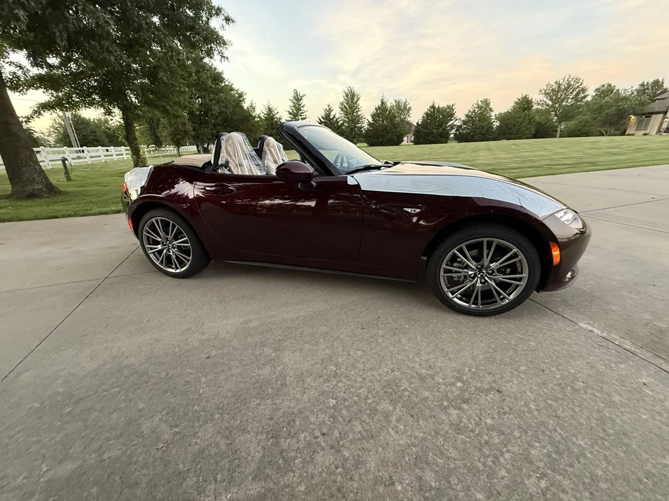 2025 Mazda ND MX-5 Miata - Image 30 of 31