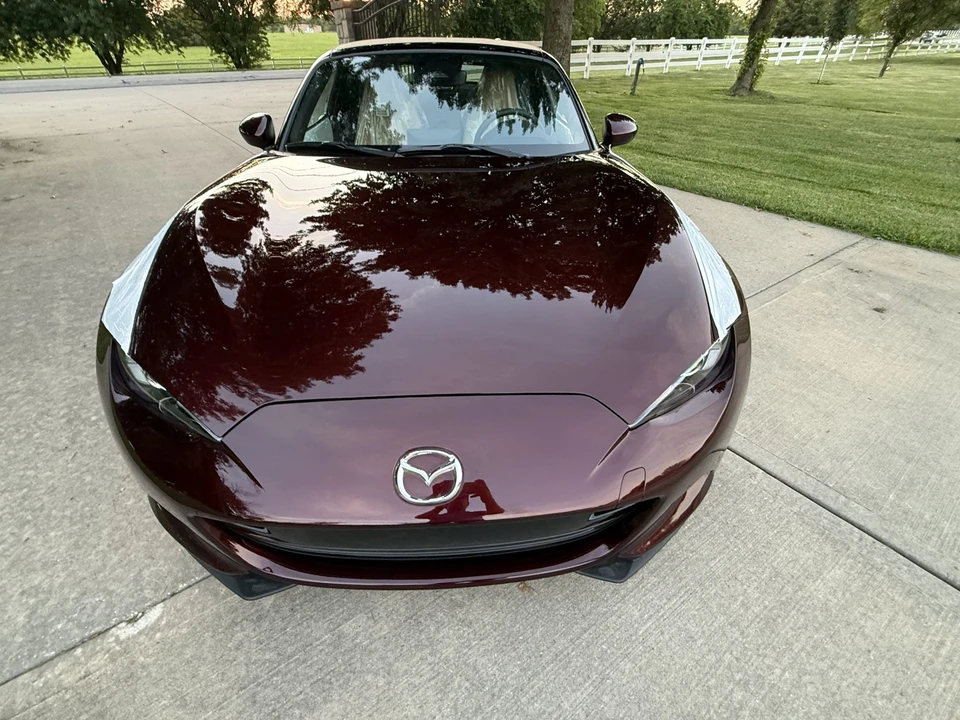 2025 Mazda ND MX-5 Miata - Image 13 of 31