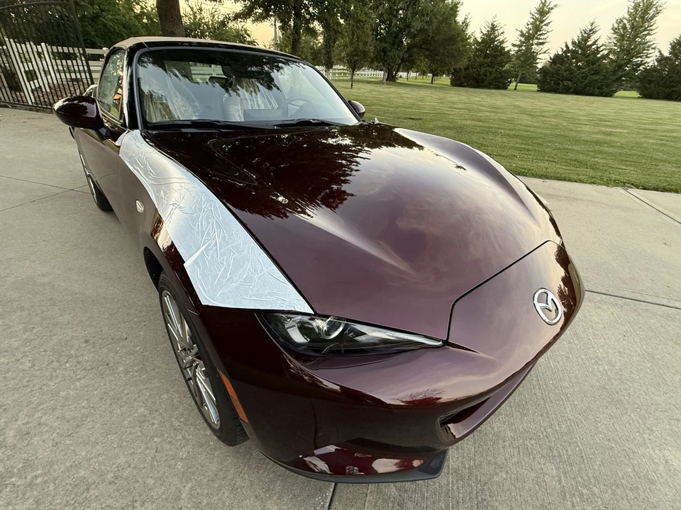 2025 Mazda ND MX-5 Miata - Image 14 of 31