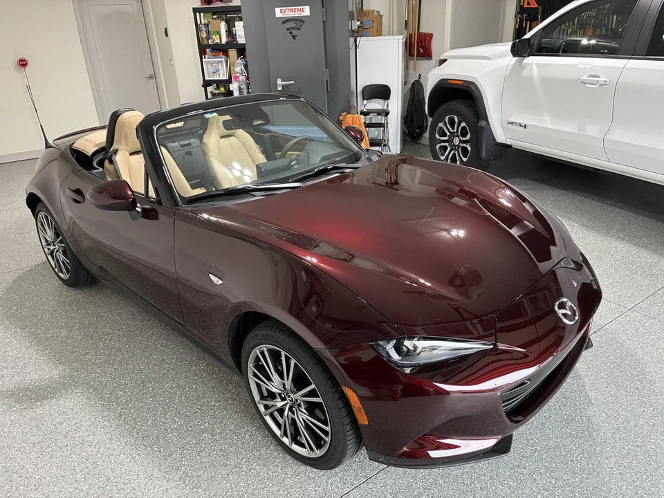 2025 Mazda ND MX-5 Miata - Image 27 of 31