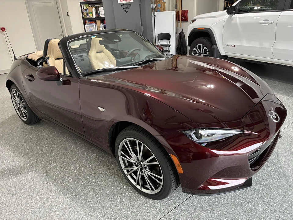 2025 Mazda ND MX-5 Miata - Image 26 of 31