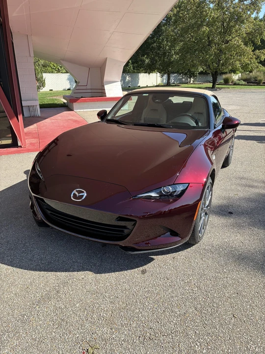 2025 Mazda ND MX-5 Miata - Image 9 of 31
