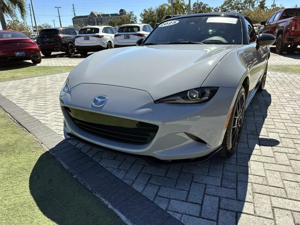 2025 Mazda ND MX-5 Miata - Image 2 of 9