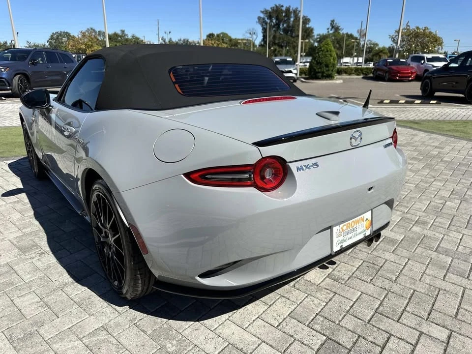 2025 Mazda ND MX-5 Miata - Image 4 of 9