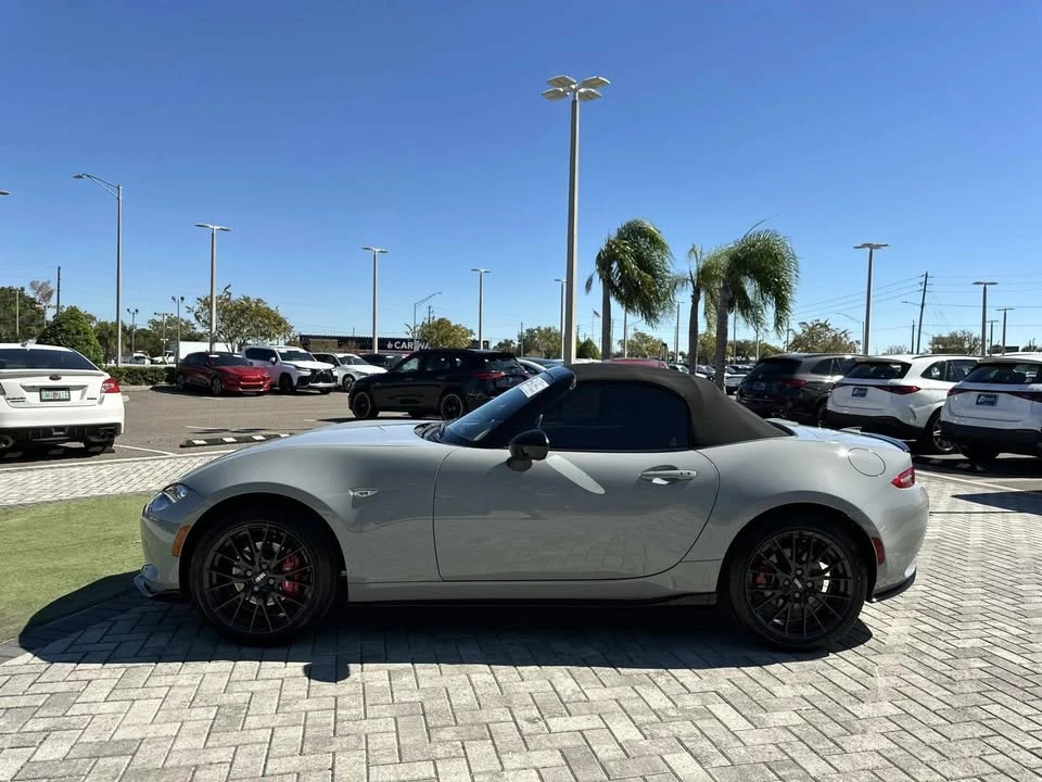 2025 Mazda ND MX-5 Miata - Image 3 of 9