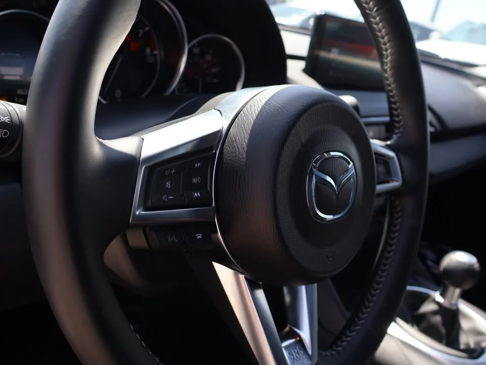 2025 Mazda ND MX-5 Miata - Image 13 of 20