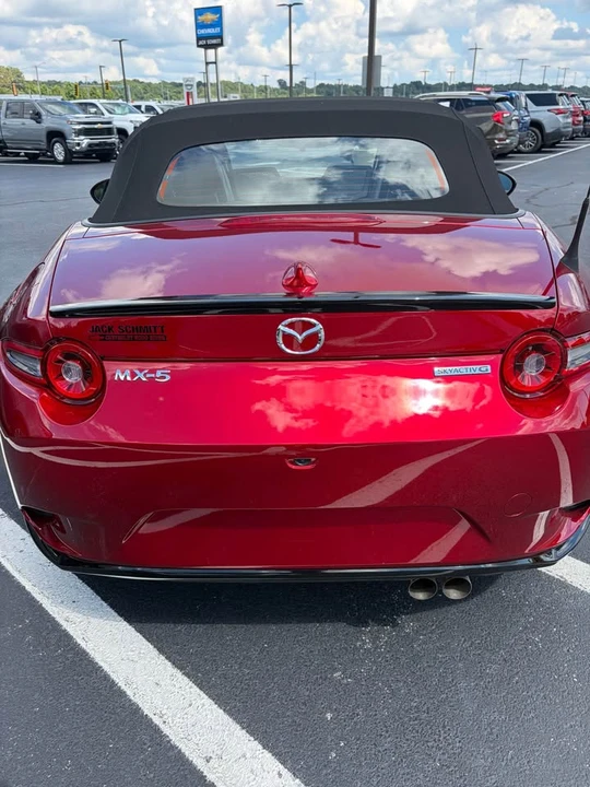 2025 Mazda ND MX-5 Miata - Image 5 of 12