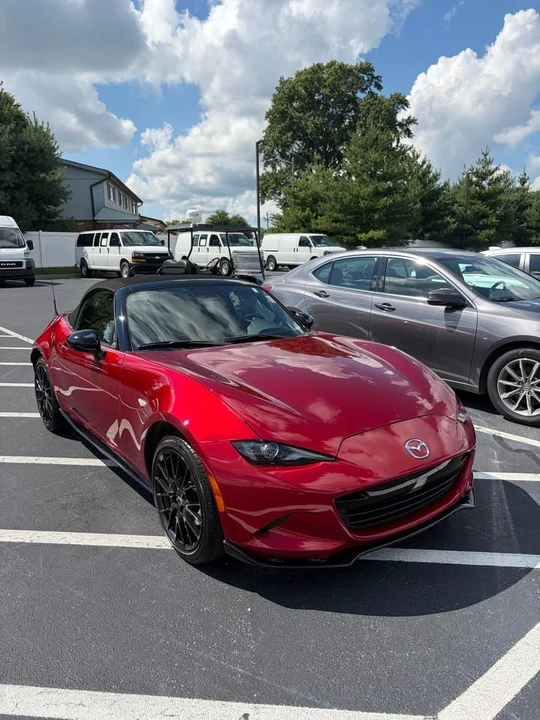 2025 Mazda ND MX-5 Miata - Image 2 of 12